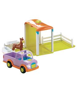 This Pony Trailer can take Dora and all of her pony friends for a ride. Set includes one pony, a