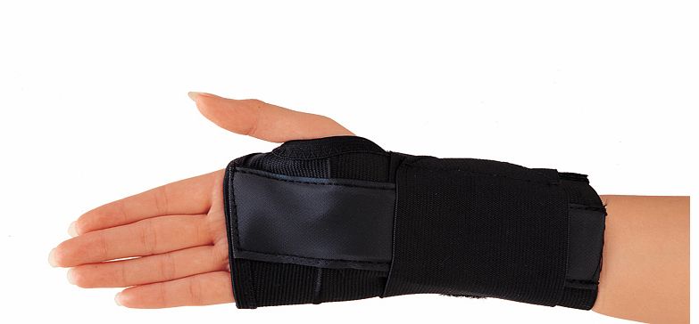 Elasticated cotton support. Aluminium insert for stability. Applies compression to wrist to relieve pain. Adds strength to weak wrist. Ideal for minor sprains or strains.