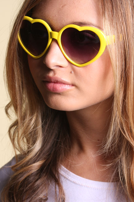 Unbranded Elea Yellow Heart Shape Sunglasses