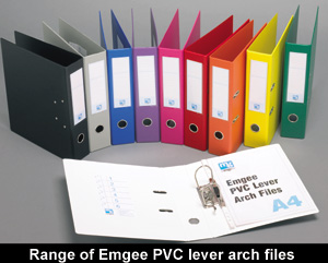 EMGEE A4 PVC LEVER ARCH BLACK 640000