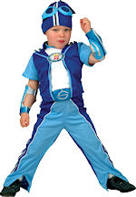 Run and jump, keeping fit with this complete Sportacus playsuit with muscle chest, hat, armbands and