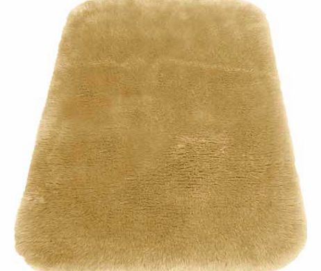 Super soft faux fur pile rug. 100% acrylic 30%. Non-slip backing. Size L120. W75cm. Weight 1kg. (Barcode EAN=5053095026726)