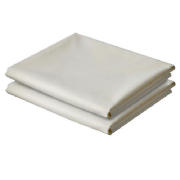 This pair of ivory housewife pillowcases is from the Tesco Finest range. Made from 100 Egyptian cott