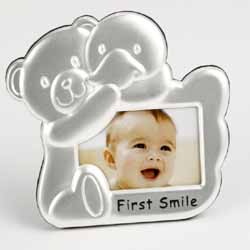 With your baby its great to capture every first momment and this frame will capture your babies