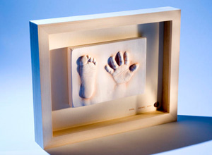 Unbranded Framed hand and foot print of your little one