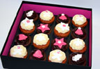 Unbranded Fru Fru Gift Box with Sixteen Christmas Cupcakes