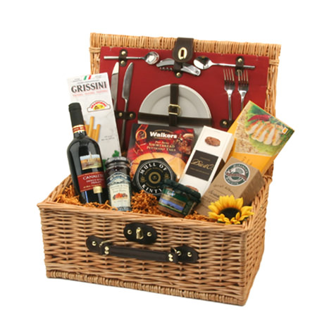 Sensational picnic hamper  the perfect gift for Summer. Fitted quality wicker basket for two people 