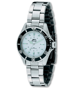 Circular stainless steel case with white dial. Sec