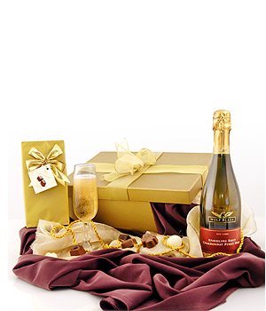 Unbranded Gift Hamper - Bubbly and Chocolates