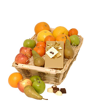 Unbranded Gift Hamper - Fruit Basket With Chocolates