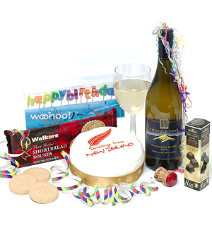 Unbranded Gift Hamper - New Zealand Birthday Greetings