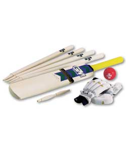 GM Marcus Trescothic Cricket Set Size 6