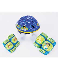Polythene shell. Colour green and blue. Head size from 48 to 54cm. 4 vents. Helmet clip.Quick releas