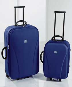 Cases expand to give a third extra loading capacity.Fully lined interior with pocket in base and clo