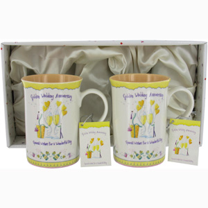 This Pair of Golden Wedding Anniversary Bone China Mugs are a wonderful keepsake gift for that speci