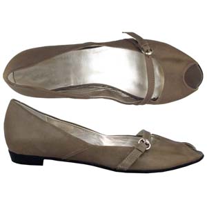A unique low-heeled court from Jones Bootmaker. Features peep-toe, decorative strap and metallic lea