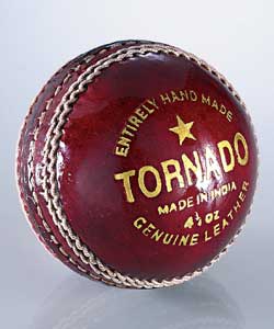 Gray-Nicolls Tornado Senior Cricket Ball