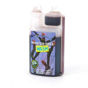 Control the insects on fruit trees and bushes the natural way with this Winter Tree Wash. Unlike mos