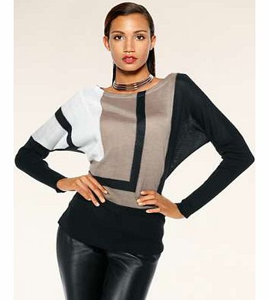 Bold yet elegant contrast, this fine knit jumper is both stylish and chic. The colour block design on the front adds the fashion touch of the season, while the batwing sleeves and wide rib waist give a flattering silhouette.Heine Jumper Features: Was