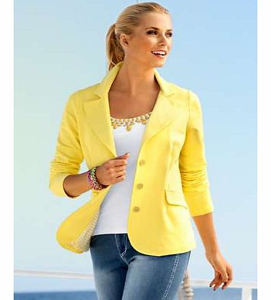 For a fail-safe glamour update, turn to this fitted blazer which is both flattering and feminine. Featuring an on trend contrast striped lining, button fastening and 2 flap pockets. Heine Jacket Features: Washable 95% Cotton, 5% Elastane Lining: 100%