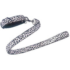 This beautifully manufactured designer dog collar and lead set is hand made in Milan. The set is mad