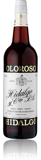 From the family owned Hidalgo vineyards this is a deliciously round Oloroso with warm, rich nutty fl