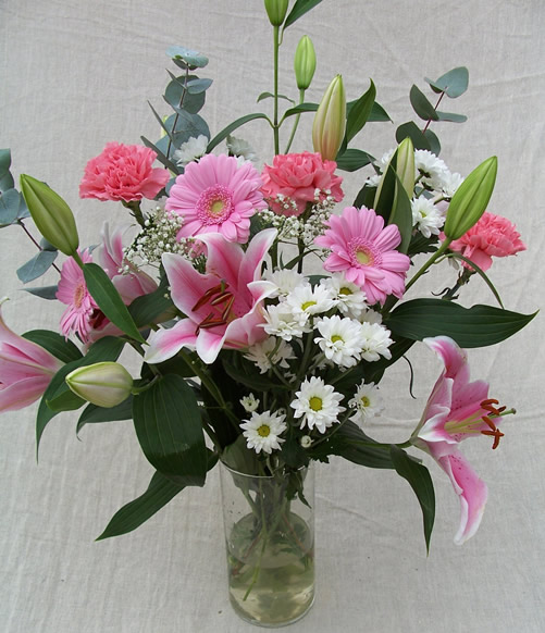 Unbranded In The Pink Premium Bouquet