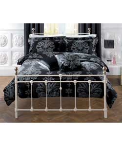 With its pretty silver printed detail, this beautifully designed damask bed linen gives your