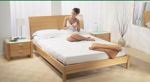 The Jaybe Manhattan Wooden Bedstead The clean and