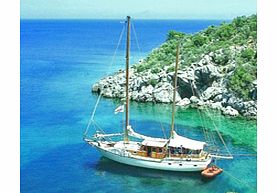 Sail along the turquoise coast and bays of the southern Turkish coastline and discover the historical coasts of the Antalya region.