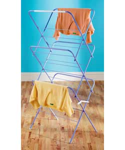 Strong, lightweight clothes airer.Hardwearing epoxy coated frame.Folds flat for storage.Plastic slee