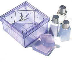 Organza box with two 1.75oz/50g soaps, 1.75floz/50ml cream bath, 1.75floz/50ml moisturising lotion