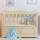 Les Saisons champagne bench with lift up seat