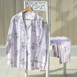 Luxuriously soft and comfortable pure cotton pyjamas in a pretty Victorian-inspired print