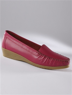 Unbranded Loafers with smooth top section.