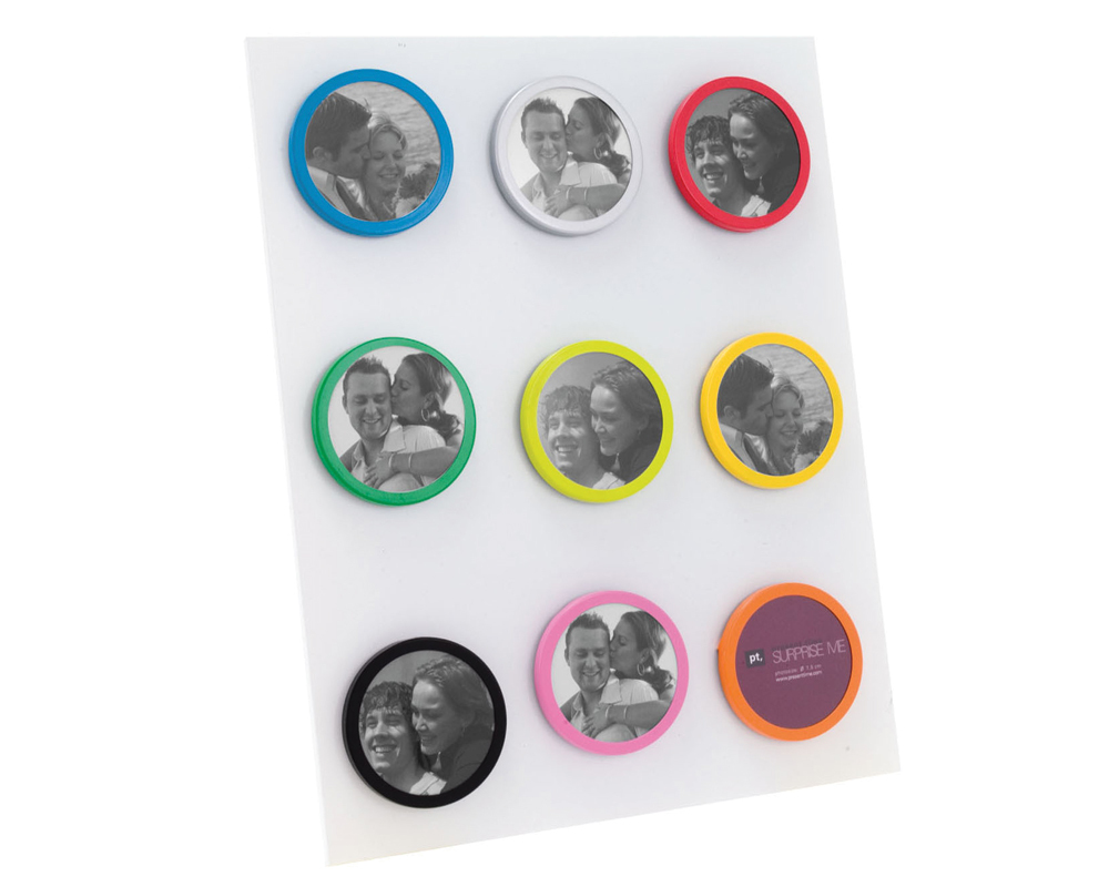 Personalise this useful dry-wipe memo board with your favourite family pictures using the nine magne