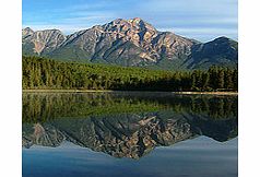 Experience the breathtaking scenery and rich wildlife of Jasper National Park. See crystal clear lakes, thundering waterfalls, deep canyons and evergreen forest surrounded by towering, rugged mountain peaks.