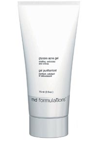 This lightweight gel formula exfoliates surface skin cells to reveal softer, clearer skin. Refine