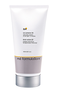 Active daily sun Protection This water-resistant, sweat-resistant SPF is completely non-greasy,