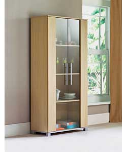 Size (H)170, (W)78, (D)38.5cm.Light oak finish.  2 glass doors.  3 internal shelves, 2 are adjustabl
