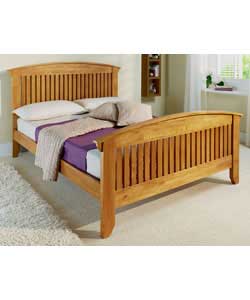 Oak finish. Size (W)156, (L)201, (H)109.5cm. 21.5cm clearance between floor and underside of bed. Su