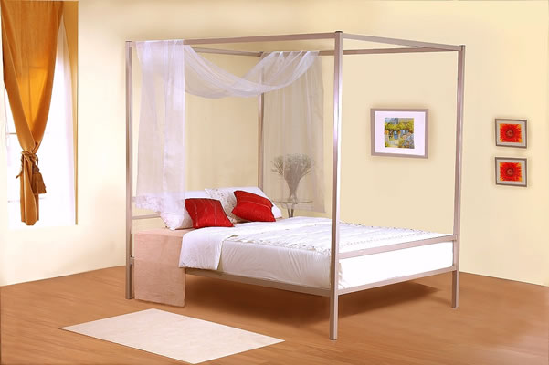Nimbus 4 poster double bed