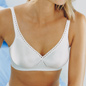 Non-Wired Crossover Moulded Bra