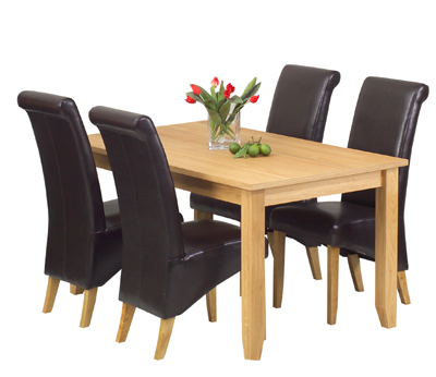 OAK VENEER DINING TABLE ONLY FINISHED IN A NATURAL OIL FINISH. THIS ITEM IS SUPPLIED FLAT