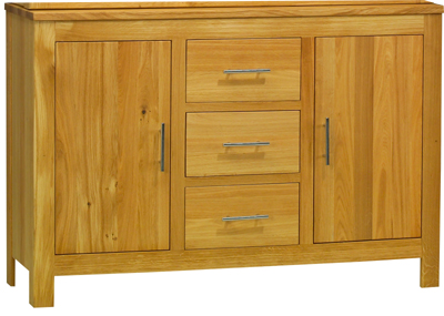 SOLID OAK 2 DOOR 3 DRAWER SIDEBOARD IN AN OILED FINISH FROM THE BLENHEIM RANGE