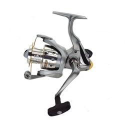 Ultra Smooth  titanium coated reel with stainless steel spool and 9 internal bearings. One touch han