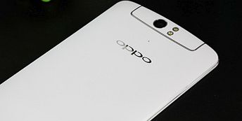 Oppo N1