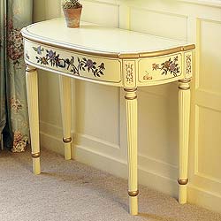 Oriental Pier Table