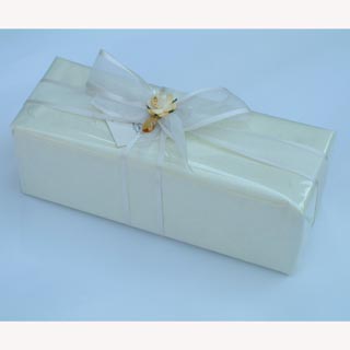 This luxury pampering gift for the hands and body comes beautifully packaged and makes a superb