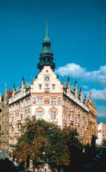 The Hotel Pariz is located in the heart of Prague close to the old town and in its own right a landm